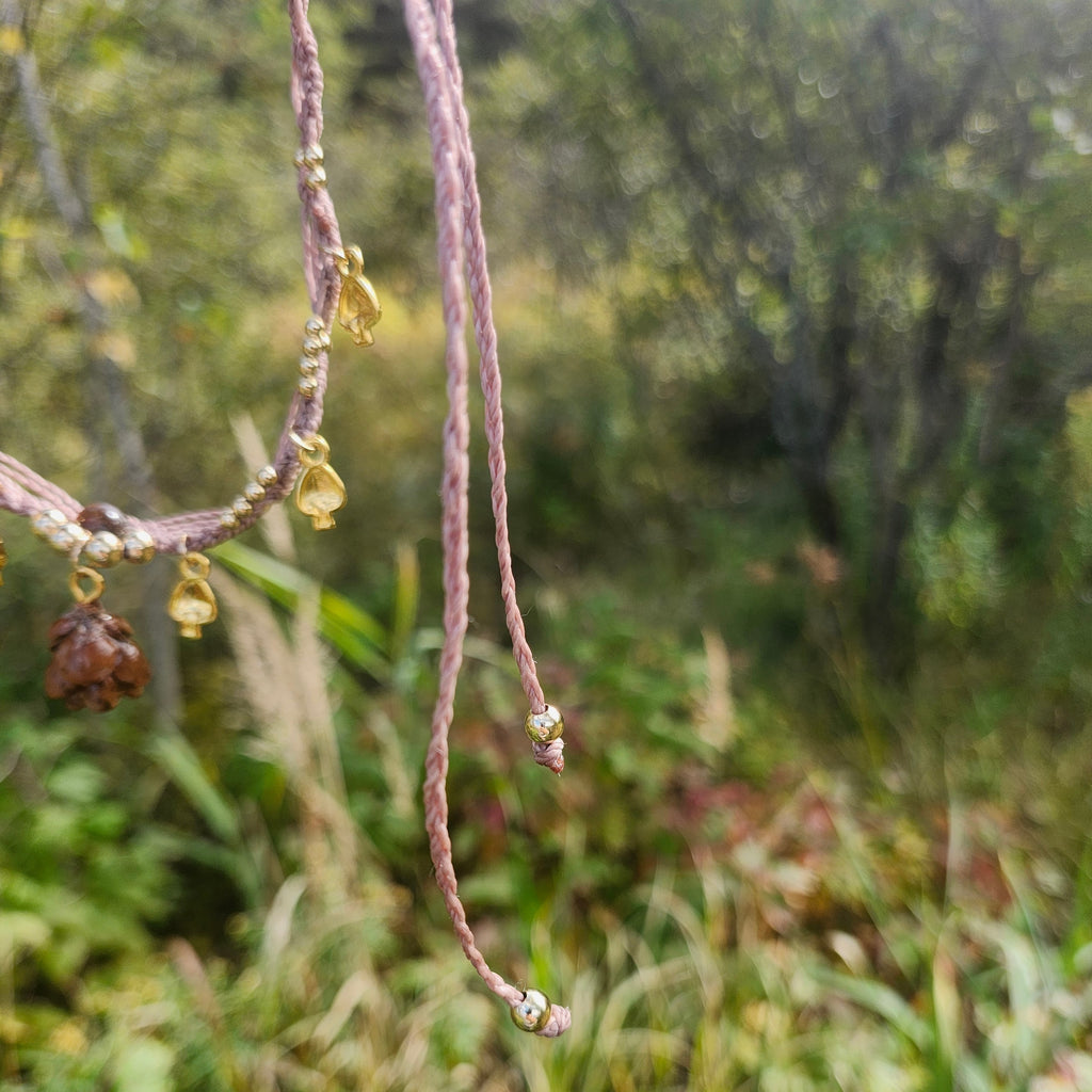 Collier ras-de cou macramé, abondance automnale, Bois de rose