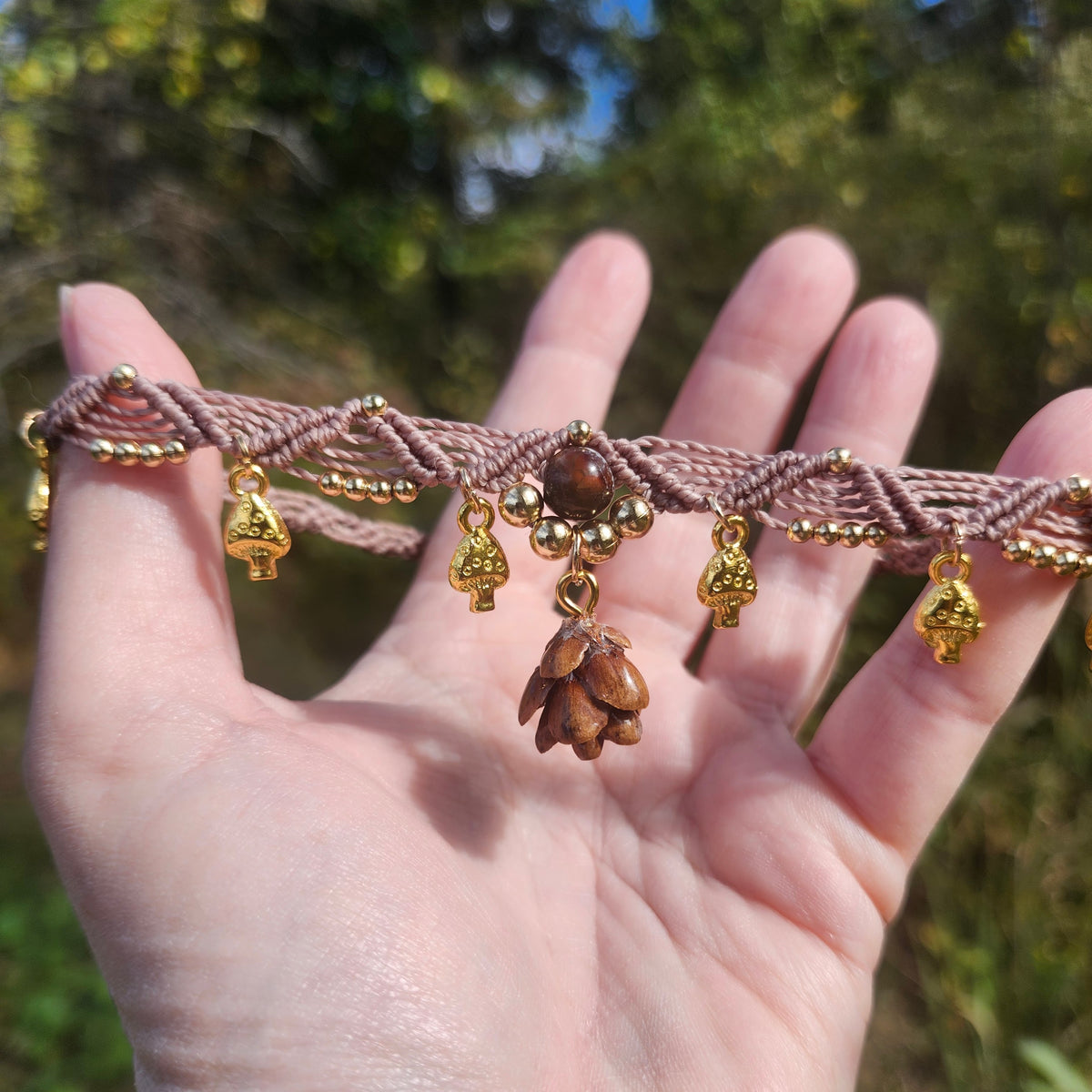 Collier ras-de cou macramé, abondance automnale, Bois de rose